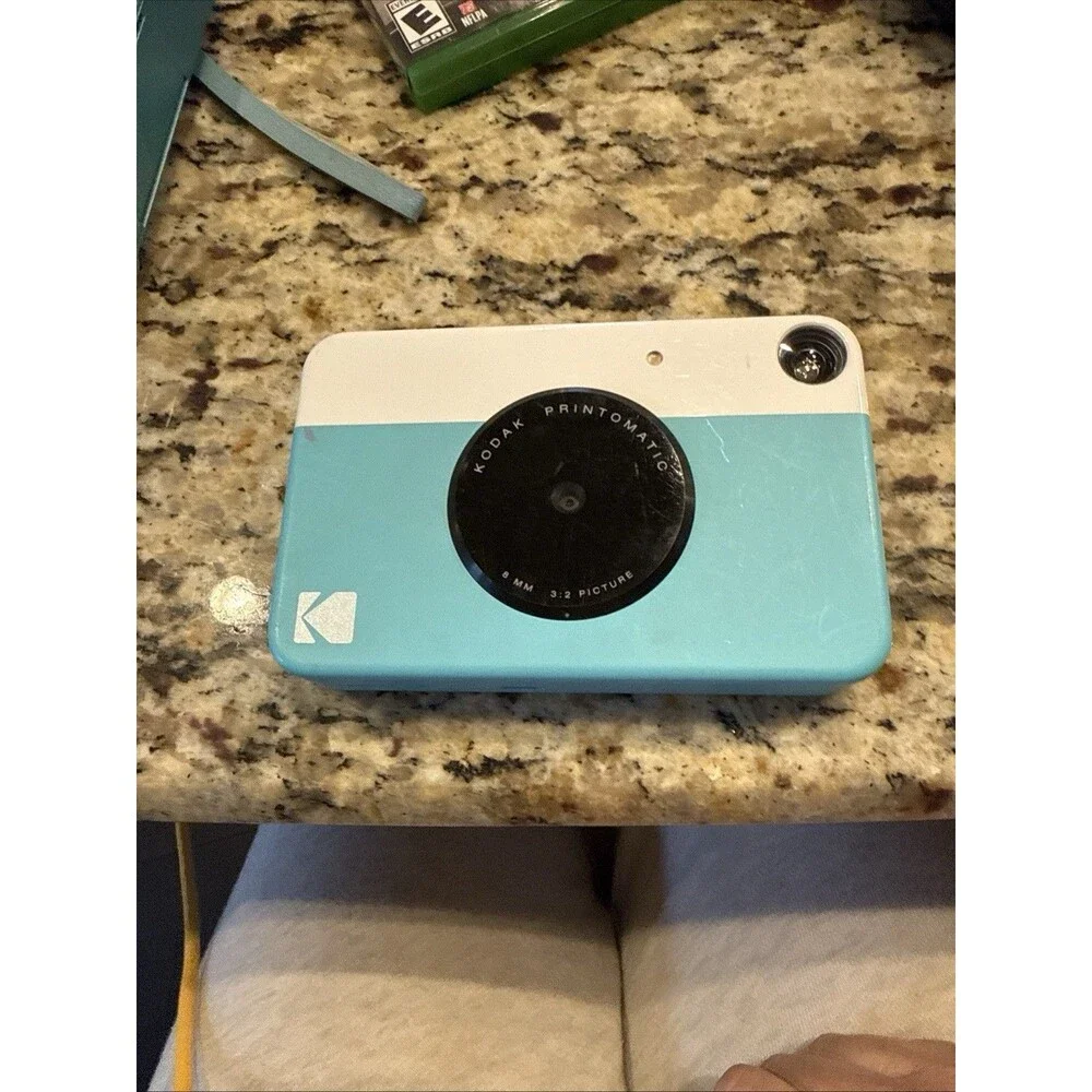 Kodak Printomatic Instant Print Camera Rodomatic Blue/ White No Charger Included